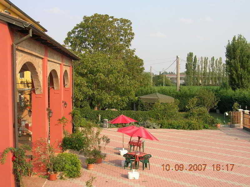 Agriturismo La Fattoria Del Boschetto Fontanellato Ngoại thất bức ảnh