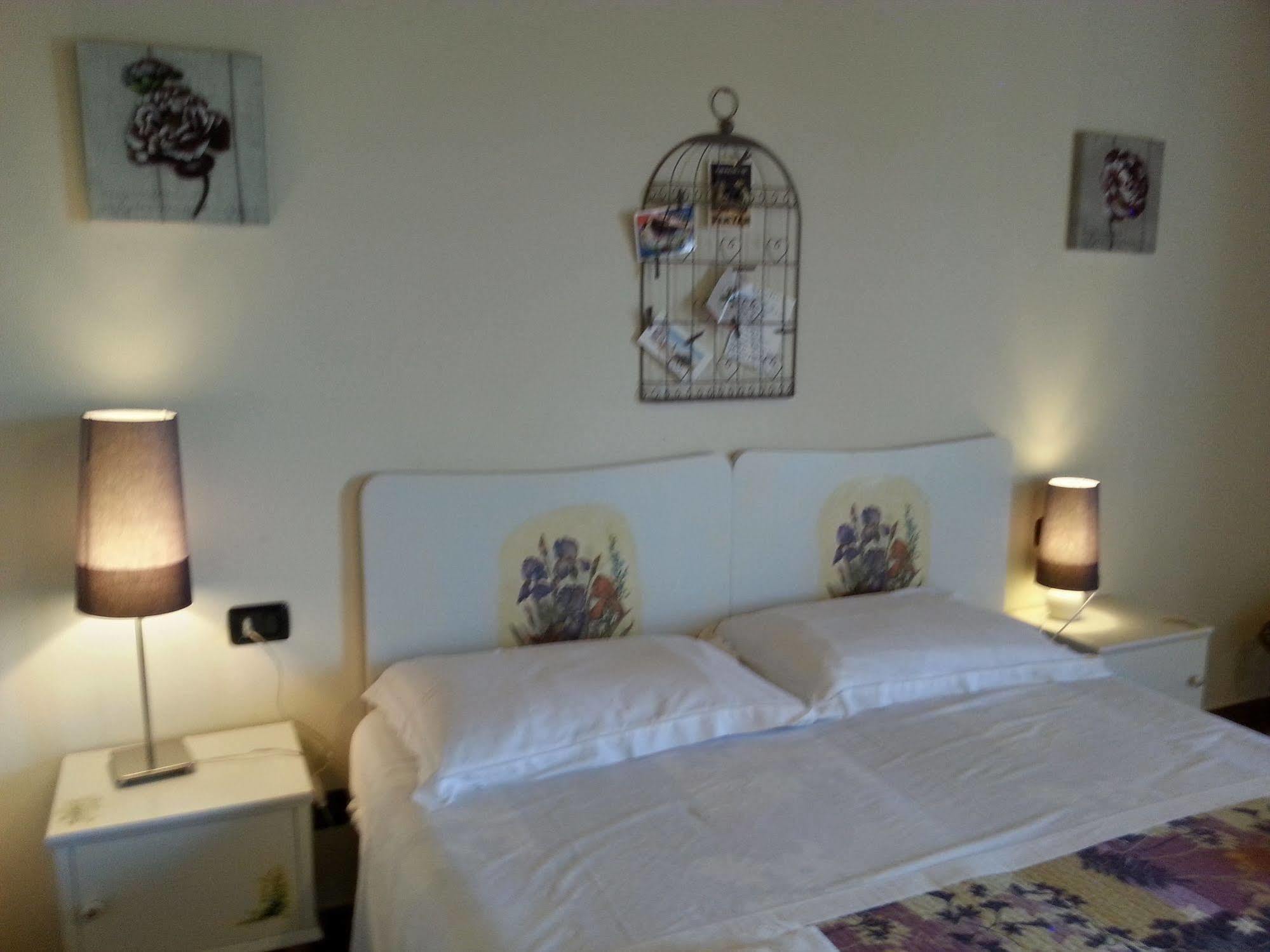 Agriturismo La Fattoria Del Boschetto Fontanellato Ngoại thất bức ảnh